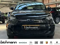 Gebraucht Fiat 500e 69 kW (95 PS) 2024 Schwarz Kleinwagen