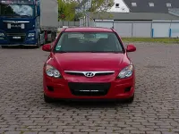 Gebraucht Hyundai i30 Edition+ 109 PS (80 kW) 2009 Rot Kleinwagen