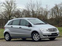 Gebraucht Mercedes B170 116 PS (85 kW) 2006 Silber Van / Kleinbus