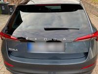 Gebraucht Skoda Scala Style 150 PS (110 kW) 2022 Grau Kleinwagen