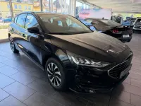 Neu Ford Focus Titanium 125 PS (91 kW) 2026 Schwarz Limousine