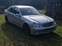 Gebraucht Mercedes C180 143 PS (105 kW) 2005 Silber Limousine