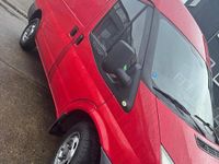 Używany Ford Transit 109 KM (80 kW) 2008 Czerwony Sedan/Limuzyna