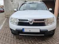 Gebraucht Dacia Duster Prestige 107 PS (78 kW) 2012 Weiß SUV