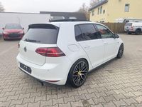 Gebraucht VW Golf VII GTI 230 PS (169 kW) 2015 Weiß Limousine