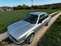 gebraucht BMW 323 i E30