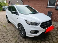 Gebraucht Ford Kuga ST-Line 150 PS (110 kW) 2019 Weiß SUV