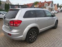 Gebraucht Dodge Journey SE 140 PS (102 kW) 2010 Silber SUV