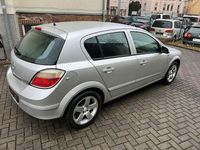 Gebraucht Opel Astra 105 PS (77 kW) 2004 Silber Limousine