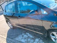 Gebraucht VW Golf Plus Cross 115 PS (84 kW) 2009 Schwarz Van / Kleinbus