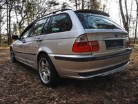 Gebraucht BMW 320 150 PS (110 kW) 2003 Silber Kombi