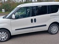 Gebraucht Opel Combo Edition 95 PS (69 kW) 2016 Weiß Van / Kleinbus