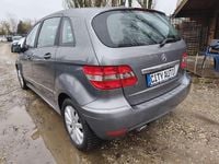 Gebraucht Mercedes B180 109 PS (80 kW) 2009 Mountaingrau  met. Van / Kleinbus