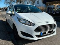 Gebraucht Ford Fiesta 60 PS (44 kW) 2013 Weiß Kleinwagen