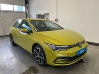 Gebraucht VW Golf VIII Life 150 PS (110 kW) 2020 Gelb Limousine