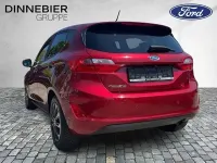 Gebraucht Ford Fiesta Cool & Connect 101 PS (74 kW) 2018 Rot Kleinwagen