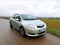 Gebraucht Toyota Auris 124 PS (91 kW) 2007 Silber Kleinwagen