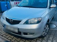 Second-hand Mazda 2 80 CP (58 kW) 2004 Argintiu Hatchback