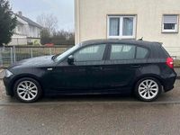 Gebraucht BMW 118 143 PS (105 kW) 2011 Schwarz Kleinwagen