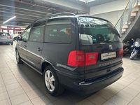 Gebraucht Seat Alhambra Reference 140 PS (102 kW) 2009 Blau Van / Kleinbus
