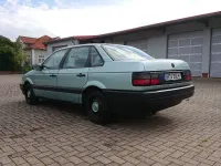 Gebraucht VW Passat 75 PS (55 kW) 1991 Grün Limousine