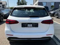 Gebraucht Mercedes B200 Style 150 PS (110 kW) 2020 Weiß Kleinwagen
