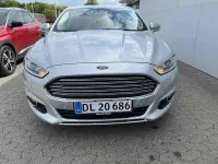 Gebraucht Ford Mondeo Titanium 160 PS (117 kW) 2015 Grau Limousine