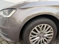 Gebraucht Audi A3 Ambiente 150 PS (110 kW) 2014 Limousine