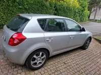 Gebraucht Kia Ceed 125 PS (91 kW) 2007 Silber Kleinwagen