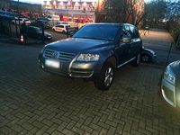 Gebraucht VW Touareg 174 PS (127 kW) 2005 Grau SUV