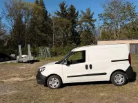 Gebraucht Fiat Doblò 95 PS (69 kW) 2018 Weiß Van / Kleinbus