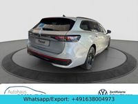 Gebraucht VW Passat R-line 272 PS (200 kW) 2025 Silber Kombi