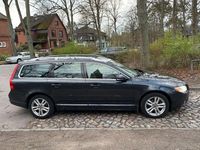 Gebraucht Volvo V70 Summum 163 PS (119 kW) 2012 Grau Kombi