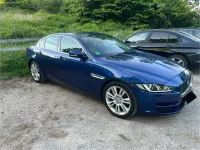 Używany Jaguar XE 179 KM (131 kW) 2016 Niebieski Sedan/Limuzyna