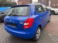 Gebraucht Skoda Fabia Classic 60 PS (44 kW) 2010 Blau Kleinwagen