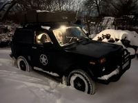 Gebraucht Lada niva 83 PS (61 kW) 2011 Grün SUV