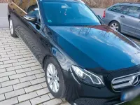 Gebraucht Mercedes E220 194 PS (142 kW) 2018 Schwarz Kombi