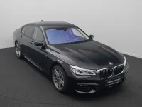 Gebraucht BMW 750 M Sport 400 PS (294 kW) 2019 Saphirschwarz475 Limousine