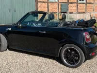 Gebraucht Mini Cooper S Cabriolet 207 PS (152 kW) 2009 Schwarz Cabrio