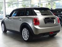 Gebraucht Mini Cooper Chili 136 PS (100 kW) 2017 Grau Kleinwagen