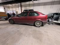 Gebraucht BMW 316 Basis 102 PS (75 kW) 1997 Rot Coupé
