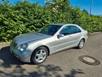 Second-hand Mercedes C200 163 CP (119 kW) 2002 Argintiu Berlinǎ
