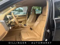Używany Porsche Cayenne 245 KM (180 kW) 2012 Czarny SUV
