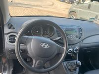 Gebraucht Hyundai i10 67 PS (49 kW) 2009 Schwarz Kleinwagen