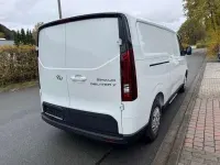 Neu Maxus V70 147 PS (108 kW) 2026 Weiß Van