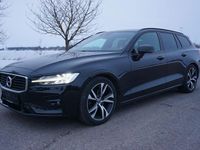 Gebraucht Volvo V60 R-Design 150 PS (110 kW) 2019 Schwarz Kombi