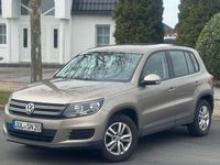 Gebraucht VW Tiguan Trendline 122 PS (89 kW) 2015 Beige SUV