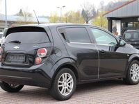 Gebraucht Chevrolet Aveo 95 PS (69 kW) 2012 Schwarz Limousine