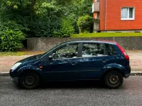 Gebraucht Ford Fiesta 69 PS (50 kW) 2004 Blau Kleinwagen