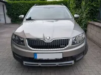 Gebraucht Skoda Octavia 179 PS (131 kW) 2015 Beige Kombi